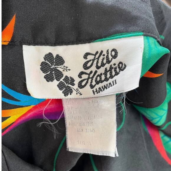 Vintage Hilo Hattie Birds of Paradise Button Down - Picture 5 of 6